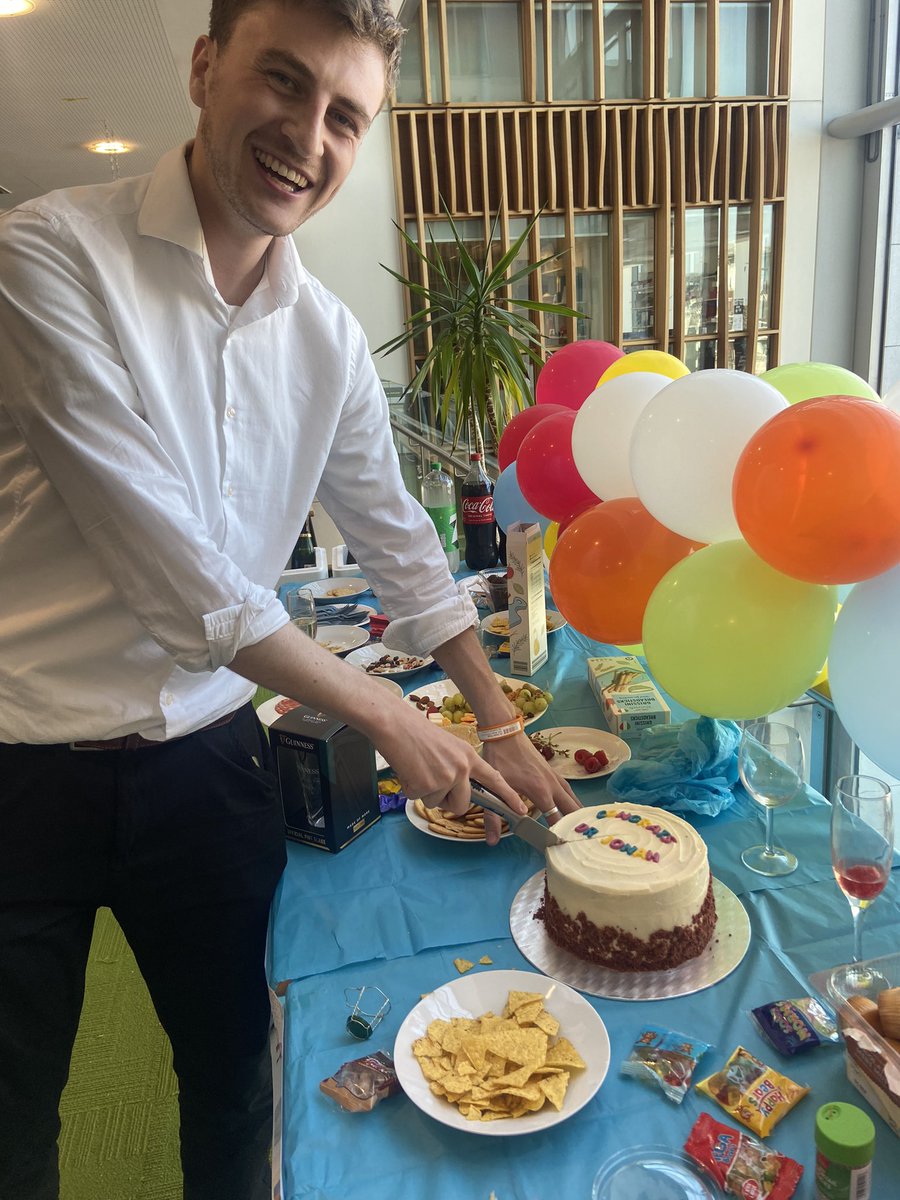 McLoughlin_Lab's tweet image. Congratulations to Dr Jonah Clegg who sailed through his PhD viva on Friday. #proudsupervisor @tcdbi Shout out to lab baker in residence Cliodhna for yet another delicious cake!