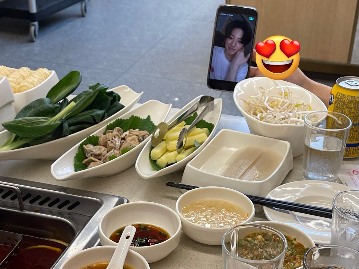 seeupz's tweet photo. 9월의 대명절은 추석이 아니고 준규 생일이다🫰🏻 https://t.co/U3cieuGCiX