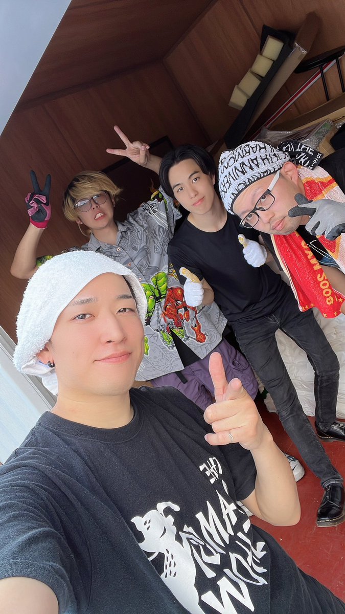 倉庫の片付け！

みんな手伝ってくれてありがとうー！！