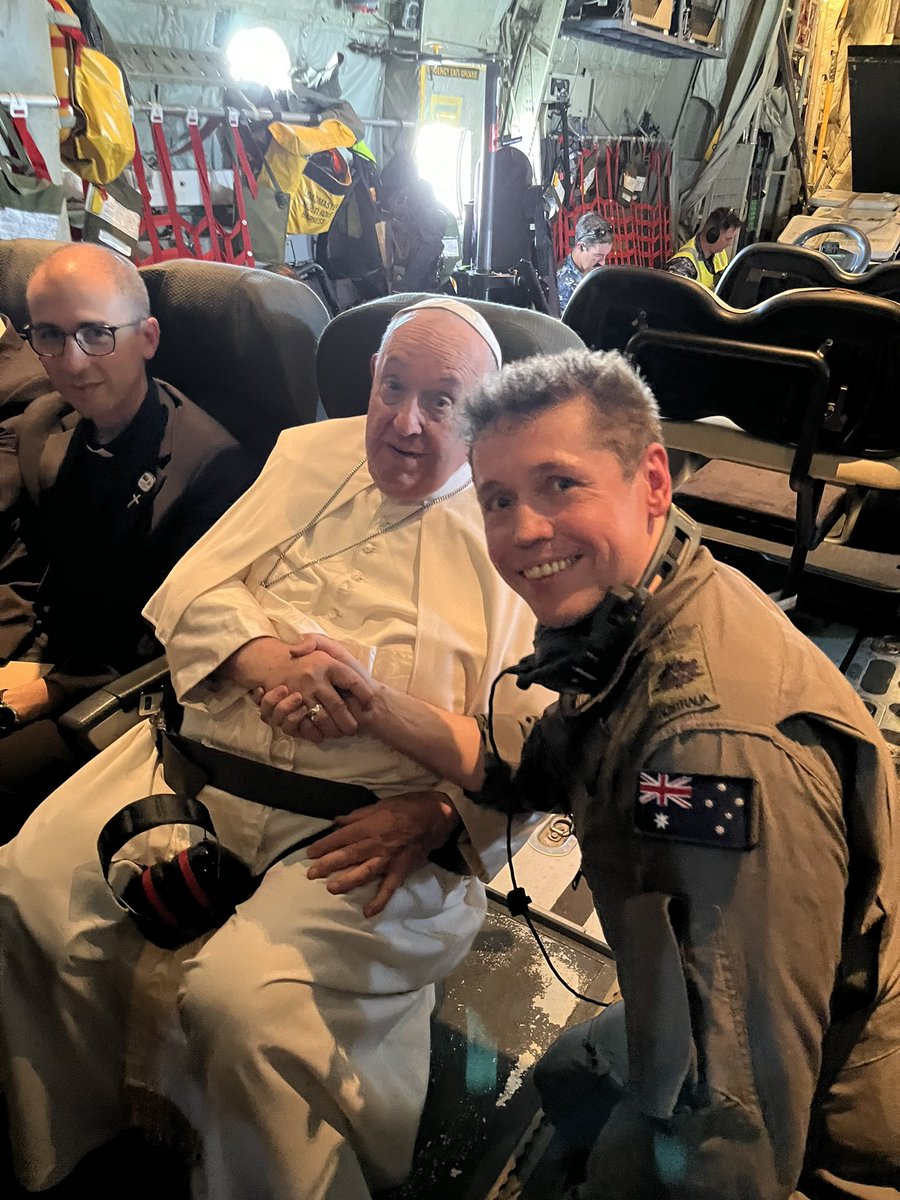 LDMSTR4 ๐ (@ldmstr4) on Twitter photo A privilege to transport and meet His Holiness Pope Francis <a href="/Pontifex/">Pope Leo XIV</a>. Rarely a dull day flying with <a href="/AusAirForce/">Royal Australian Air Force</a>! <a href="/AusHCPNG/">Ewen McDonald</a> A privilege to transport and meet His Holiness Pope Francis <a href="/Pontifex/">Pope Leo XIV</a>. Rarely a dull day flying with <a href="/AusAirForce/">Royal Australian Air Force</a>! <a href="/AusHCPNG/">Ewen McDonald</a>