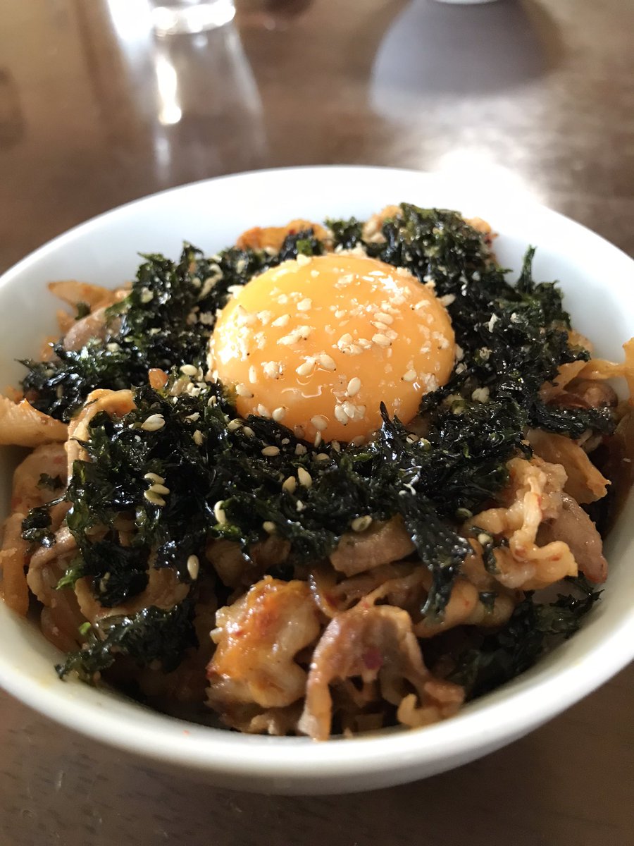 Sammy10260329's tweet photo. 今日のランチは豚キムチ丼
#カルディ の韓国 #ジャバンのり をトッピングして旨し！
#主婦ランチ #ランチ #簡単ランチ #主婦メシ https://t.co/So4uSEl2Sa