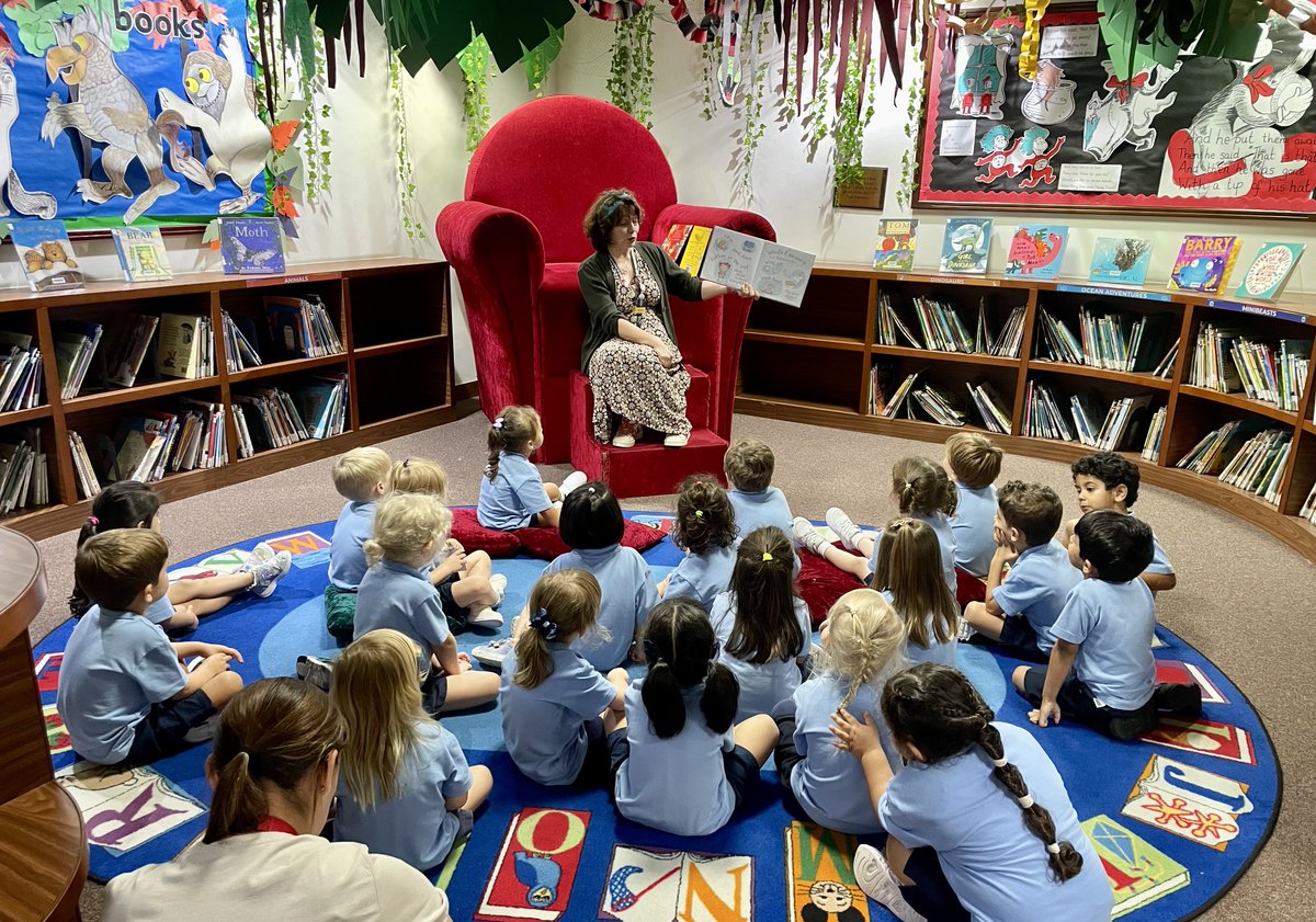 BsakPrimLibrary's tweet photo. We are really enjoying having the new @BSAKnursery children in the #bsakprimlibrary. They have been listening beautifully and been so engaged in our stories #bsakmagic #storytime https://t.co/D27Vi5WXAb