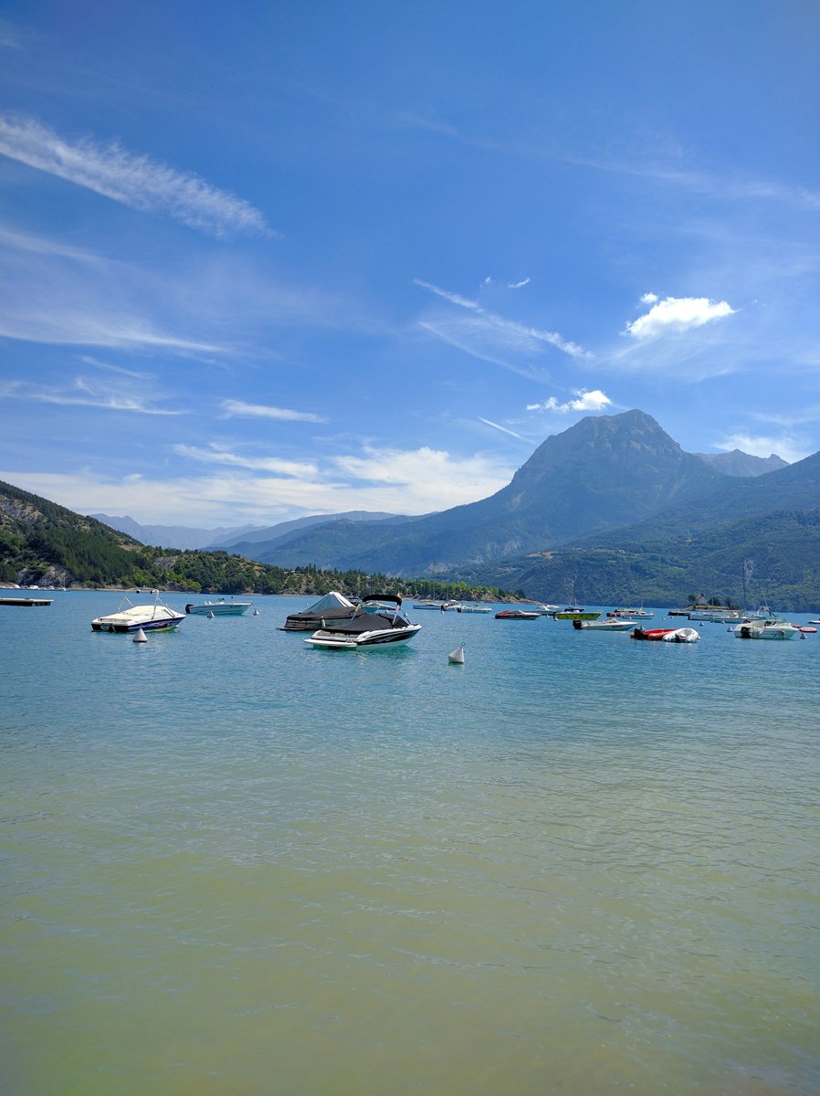 Quel décor pour un speed business ! 
Retrouvez-nous, lundi 16 septembre de 09h à 12h00 au restaurant l'Amarina dans la baie Saint Michel aux côtés de l' <a href="/upe_05/">UPE 05</a> et d' Embrun Commerces 2024 pour vous présenter nos services
#hautesalpes