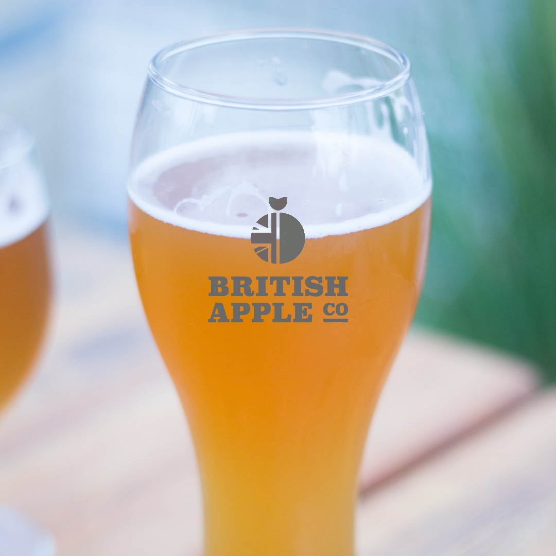 BritishAppleCo's tweet photo. Your cider-making can be effortless with our Dabinett British Apple Concentrate. High integrity, high quality and full provenance with every drop, it's the perfect ingredient to elevate your brewing! Get yours here: https://t.co/ggjUP4cusA #cidermaking #british https://t.co/3xdLhfYJKk