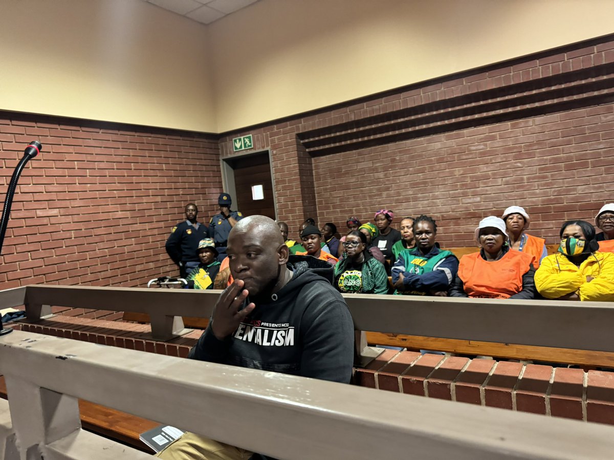 Sli_Masikane's tweet image. #SerialRapist The witness says he stopped the car, instructed her to jump into the back seat. she can’t recall if he jumped to the or he stepped out and used back door, but he climbed on top of her and started to rape her. 

The witness begins to sob. We take an adjournment.