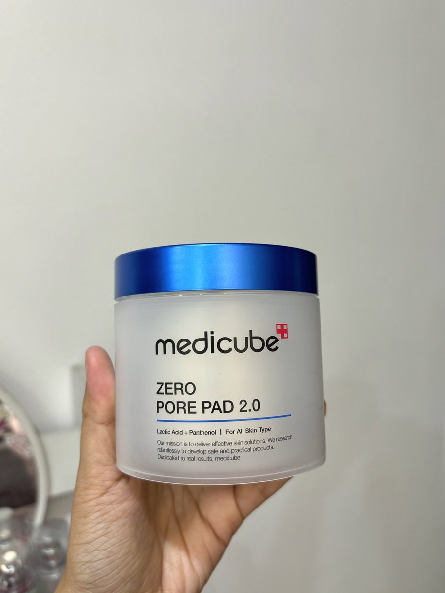 Nurintashaa's tweet photo. Things i tak menyesal beli (self-care version 🎀):

1. Medicube - pores makin kecik, no more blackheads &amp; whiteheads

2. Bio cho - rambut lawa cam iklan tv

3. Ahmad tea - no more sembelit &amp; susah nak membuang

4. Meals replacement - paling sedaap and rasa kenyang lama https://t.co/67GemRGCTa
