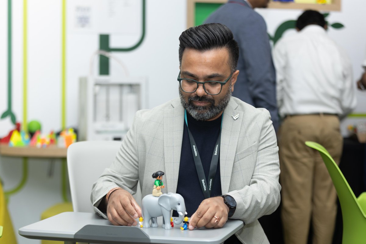 DeloitteIndia's tweet image. One of the key highlights at Deloitte India's #CIOProgram Datalab event was the engaging session with the CXOs. 🙌
#DeloitteCIOProgram #Data #Cyber #CIO #TechTransformation #Cybersecurity