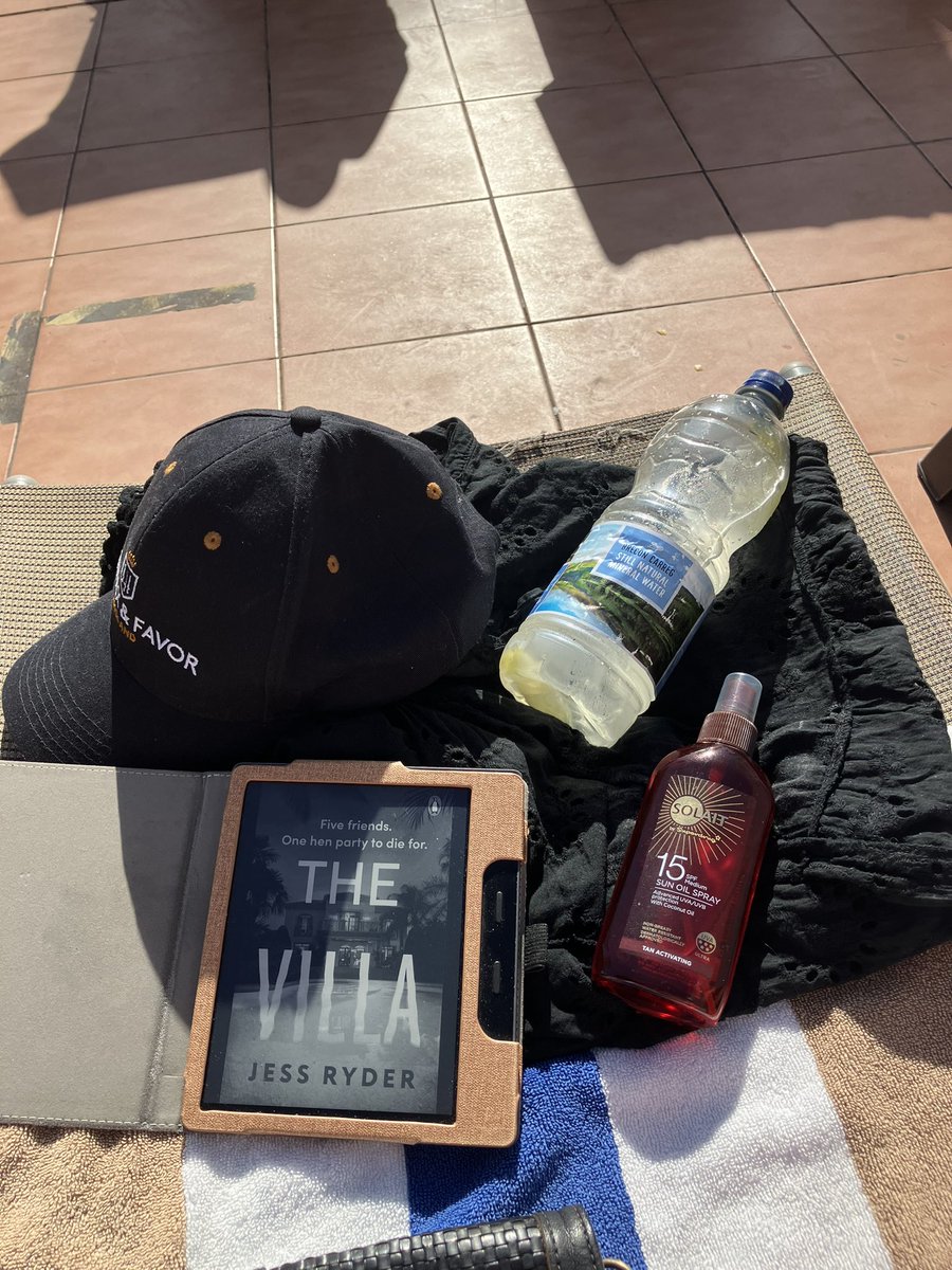 Happy Monday folks ☀️☀️