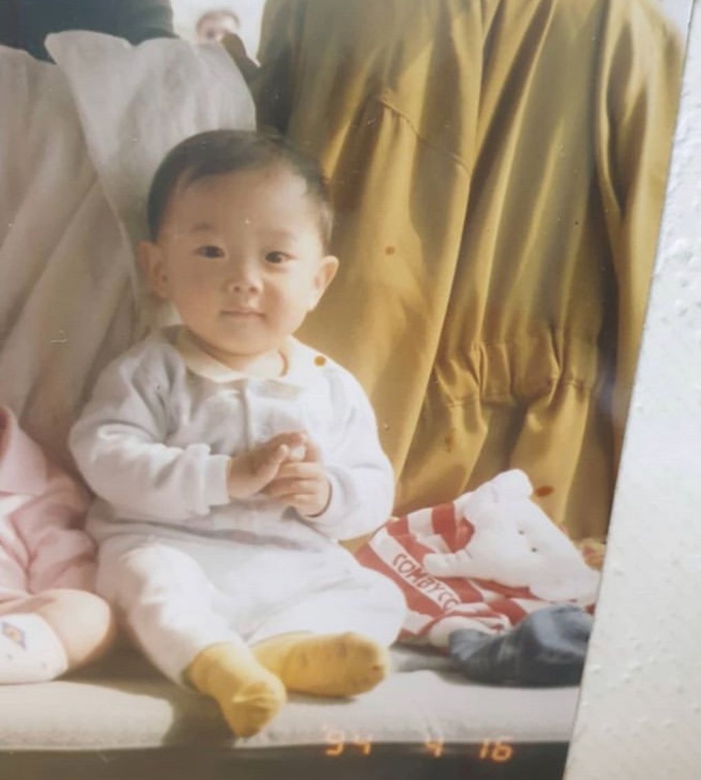 애기 향 날때도 아주 귀여워..
심지어 각자의 매력이 너무 잘 보이는 사진들이쟈나

#FTISLAND #FT아일랜드 
#이홍기 #이재진 #최민환
#LEEHONGGI #LEEJAEJIN #CHOIMINHWAN
#イホンギ #イジェジン #チェミンファン