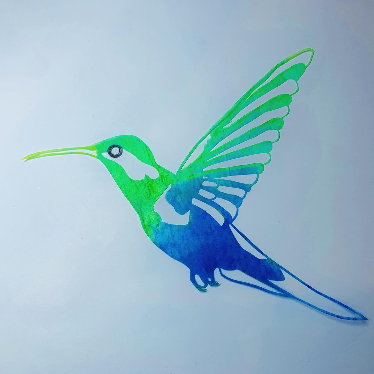 momo_kirie's tweet image. 鳥の切り絵〜😌
可愛くできた❤️
子どもに絵だと間違えられたけど、#切り絵 です　
ちな、リバーシブル

昨日はしんどかったですが、ゆっくり上昇中です⤴︎
#kiriemomo #papercut #DIY #homedecor #CPTSD #切り絵アウトサイダー　#鳥　#複雑性PTSD #虐待サバイバー　#精神疾患に負けたくない