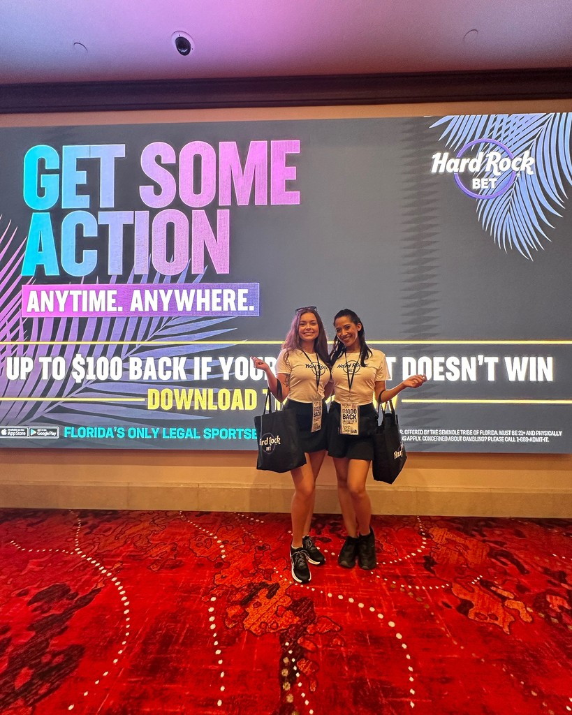assistmarketing's tweet image. Rolling the dice just got digital! We’re live at Hard Rock Casino in Florida, New Jersey, and Ohio, turning up the excitement with the new Hard Rock Bet app! 📲

. . . 

#TeamAssist #BrandAmbassadors #PromoStaff #PromoLife #ExperientialMarketing #EventStaffing