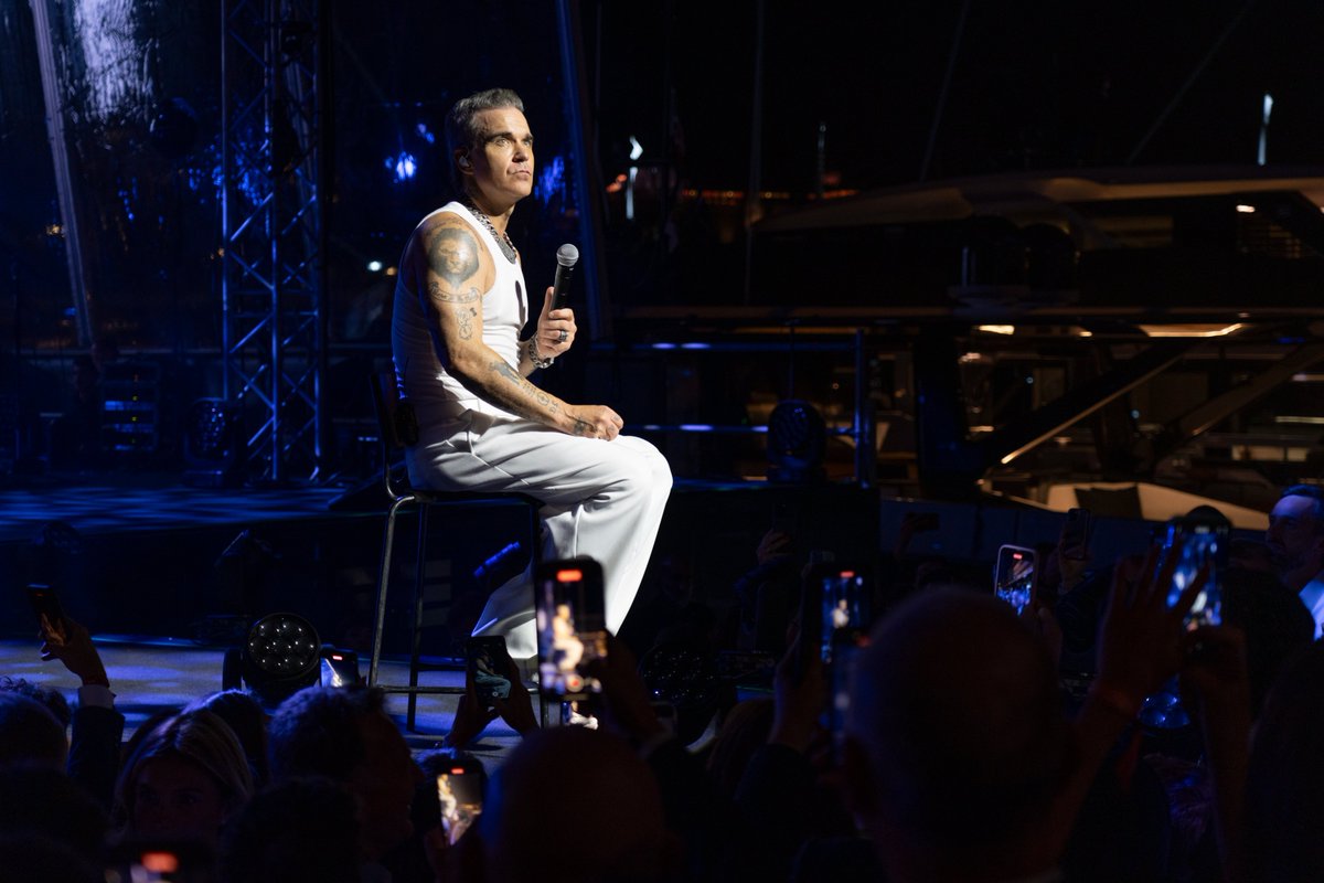 A night to remember and a feast for the eyes, with a spectacular live performance by Robbie Williams and the most beautiful boats in the world, all set in the magical atmosphere of yachting capital Monte Carlo, at the Yacht Club de Monaco, for the opening the 2024-2025 season.