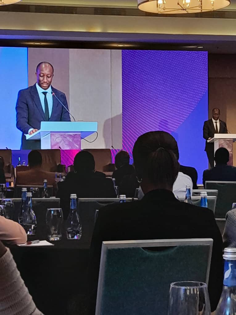 Munyax Eco tweet media