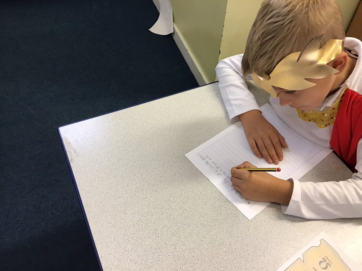 PelhamYear5's tweet photo. SUPERSTART! Year 5 are so enthusiastic about Ancient Greece 😁😁😁😁🏛️🏺💚 #GreekLetterFormation @trustilluminate  @PelhamYear6 https://t.co/EMUwQ01eCs