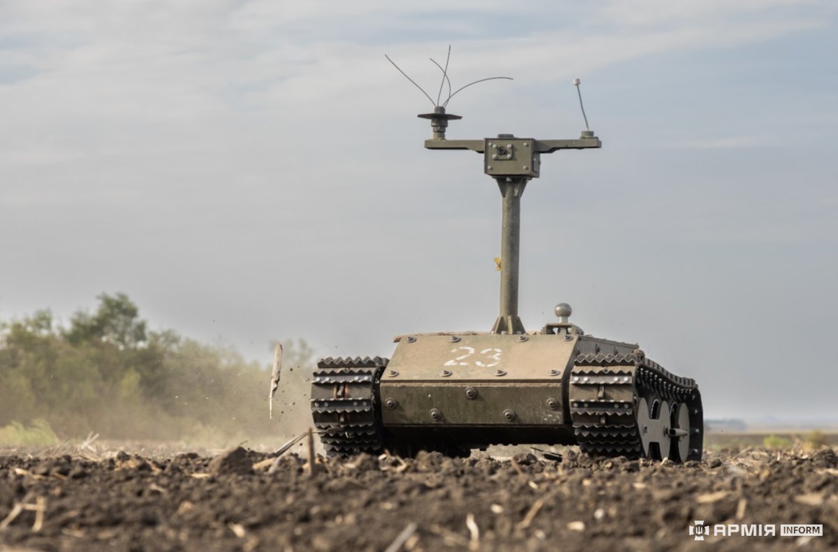 armyinformcomua's tweet photo. Ukrainian 'Vepr' ground drone: Evacuating wounded, delivering supplies, and withstanding enemy attacks. New tech revolutionizing battlefield logistics in Ukraine's defense. #GroundDrones #MilitaryTech
https://t.co/RPWO1QUSXe https://t.co/nHXhcwVcNN