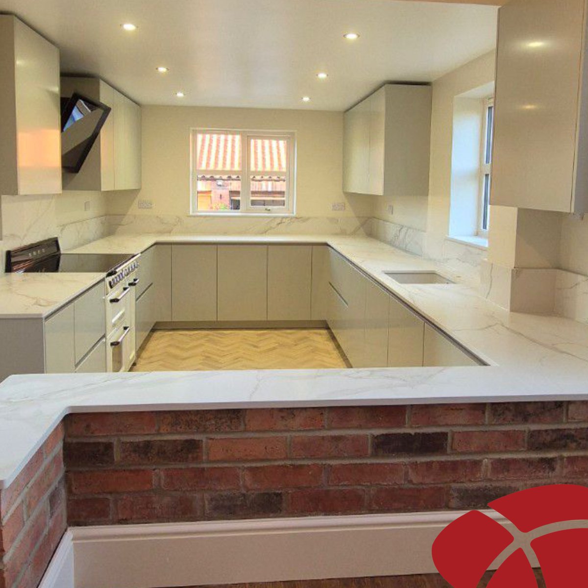 JRStoneLimited's tweet photo. 🏅 At JR Stone, we don’t just craft ordinary worktops – we create surfaces that make a statement! From bespoke sport kitchen worktops to the most unusual designs, we pride ourselves on delivering quality with a quick turnaround that keeps your project on track. 🛠️ https://t.co/8HwecBafof