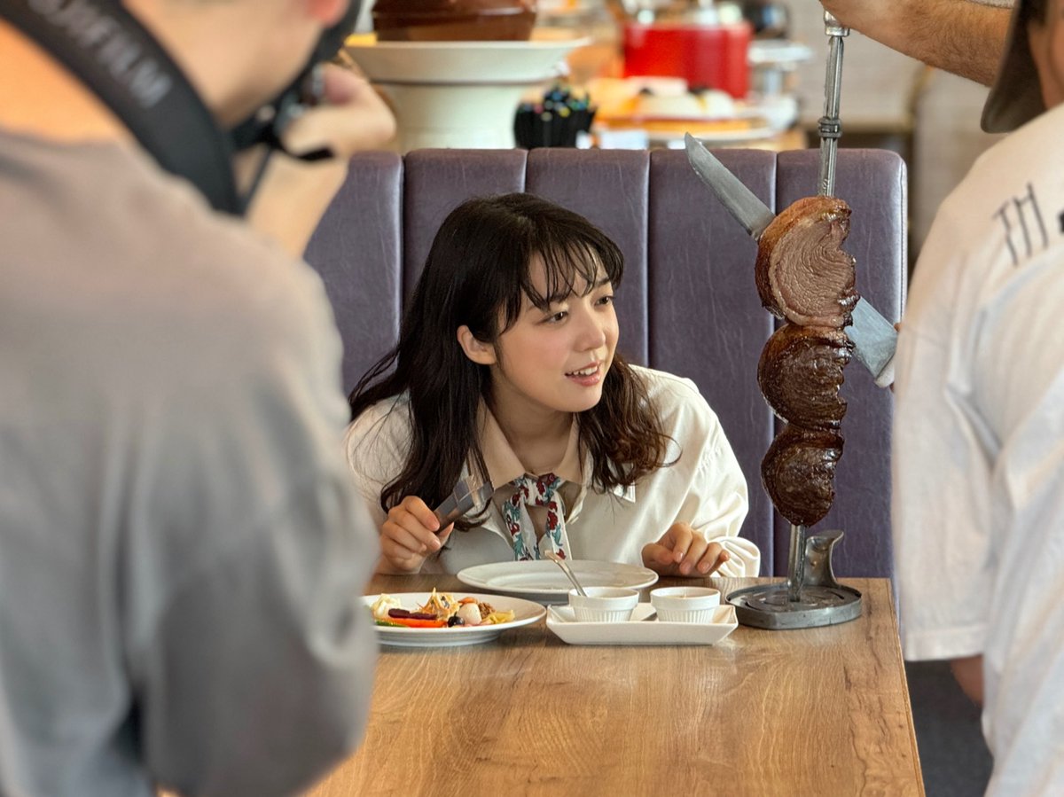 mone_tohoent's tweet photo. #メンノン 10月号本日発売🍴
ブラジルをガブリしました🇧🇷残暑には、お肉です🍖🏆 https://t.co/Z81ldfyLLM