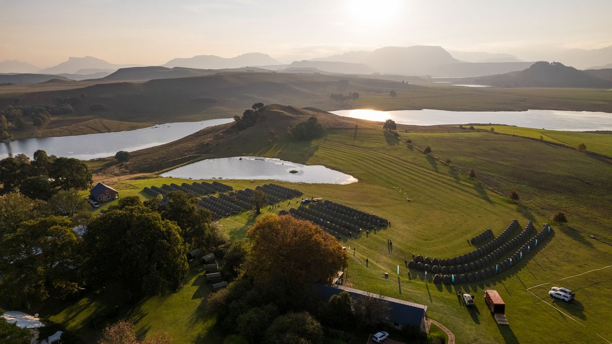 Lush grass, shady trees, and views of the Drakensberg mountains are waiting at Glencairn!

With a variety of accom options, cold beers and delicious food, you can’t not let the shoulders drop as you enjoy the chilled vibes ahead of your ride 🙌 

#morethanaride