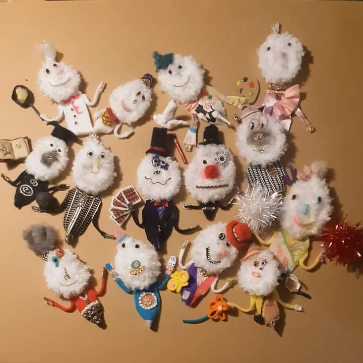sunkowao's tweet photo. マジシャン米粒ノウズと
ハイパワー米粒たちと
おにぎり男爵先生🌟 https://t.co/oOGBdwYOpH