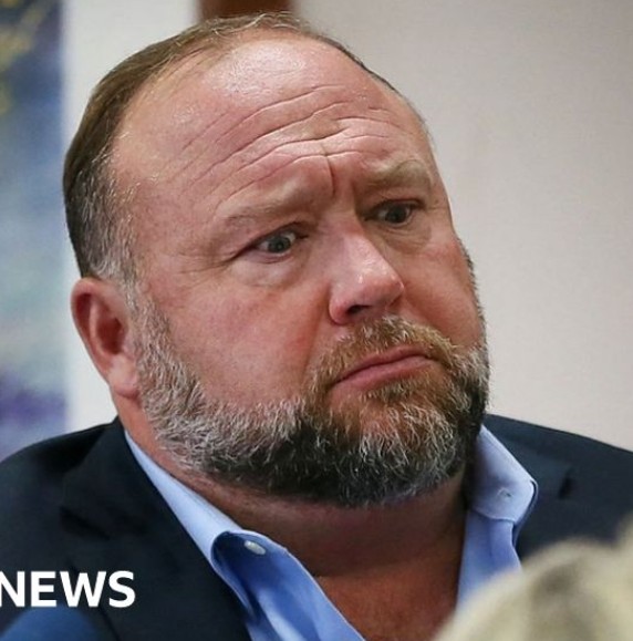 Alex Jones said Kamala Harris will be on "Molly" (ecstasy) during the debate. Who thinks Alex Jones is a worthless scumbag piece of shit who needs to be sued for his lies again?