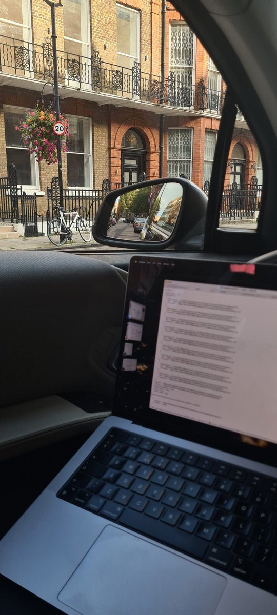 Inscribing gen art on the streets somewhere in the middle of London