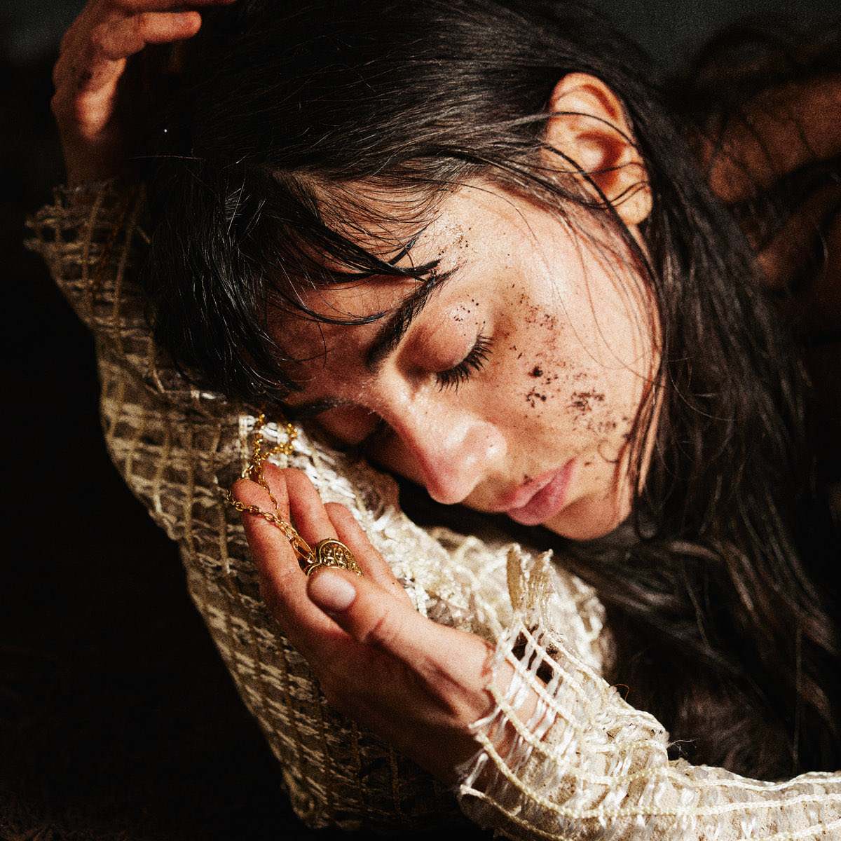 KÁRYYN <a href="/KARYYNmusic/">K Á͜͡ 尺 Y Y N</a> to release new digital single 'GROUND' on 10/09/2024 via Mute <a href="/MuteUK/">Mute</a> karyyn.bandcamp.com/album/ground