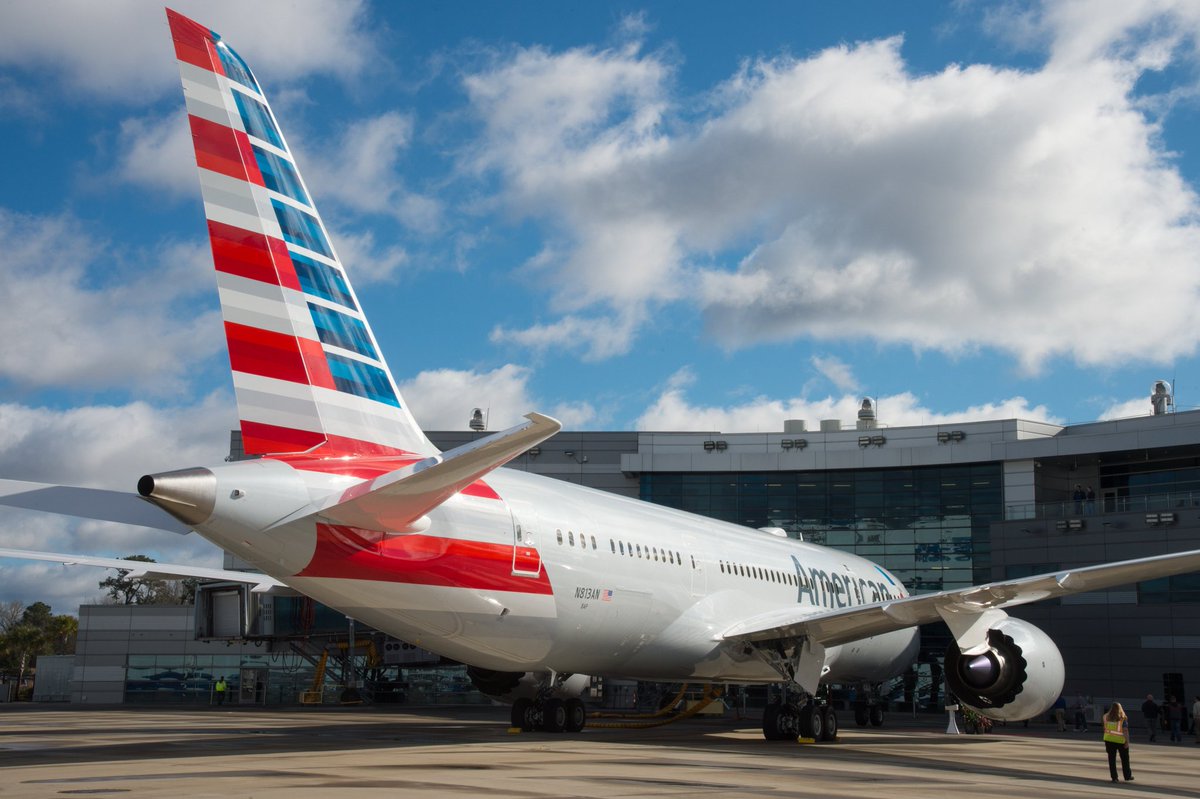 OnAviation's tweet photo. American Airlines ha anunciado una nueva ruta a España, pues la mayor aerolínea del mundo abrirá una ruta entre Chicago y Madrid que comenzará a operar el 30 de marzo, previsiblemente con el 787 Dreamliner. Los billetes estarán a la venta el 9 de septiembre y permitirán a los pasajeros conectar con el mayor HUB de la aerolínea.