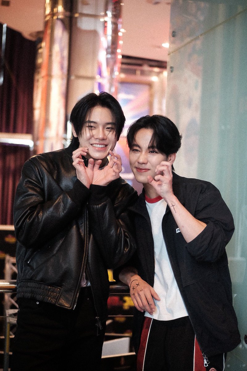 teesinta's tweet image. ปล่อยรูป กระทืบเทรนเท่านั้นนน 🎉🔥@warwanarat @yinyin_anw #JACKANDJOKEREP1