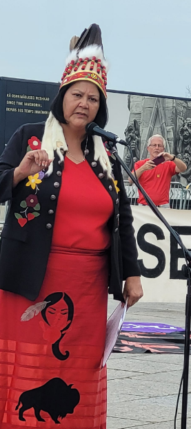 RBCo2lonization's tweet photo. Sad news to hear of the passing of Cathy Merrick, the grand chief of the Assembly of Manitoba Chiefs.  She traveled to unceded Algonquin Territory last September to take part in the #searchthelandfill protest. Merrick was a leading voice in the push for a search of the landfill. https://t.co/WpErR56y8R