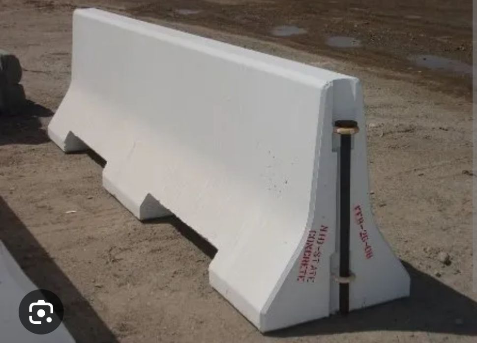 ob_cycler's tweet photo. Asking nicely doesn't work. Concrete does. https://t.co/mVnqKW9n3g