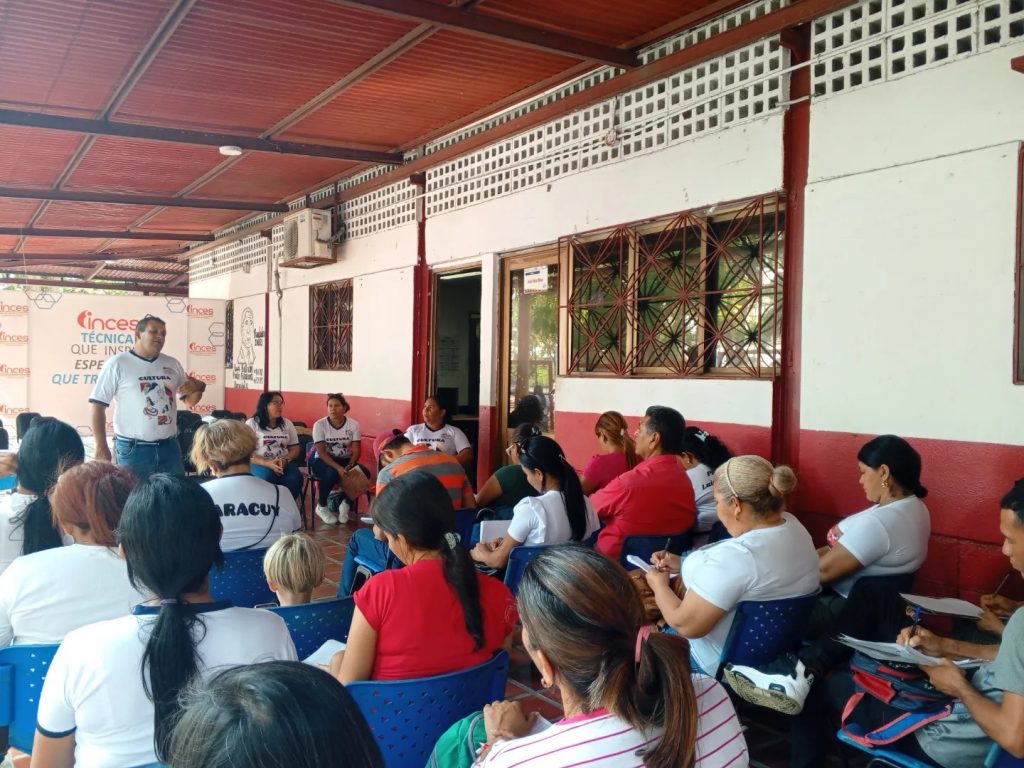 #SanFelipe | Inicia segunda fase de formación a cultores yaracuyanos.

La unidad curricular está enfatizado en el redescubrimiento cultural, explorando las raíces ancestrales que sustentan la identidad originaria del país tinyurl.com/27gfospy 

#LaTécnicaQueInspira