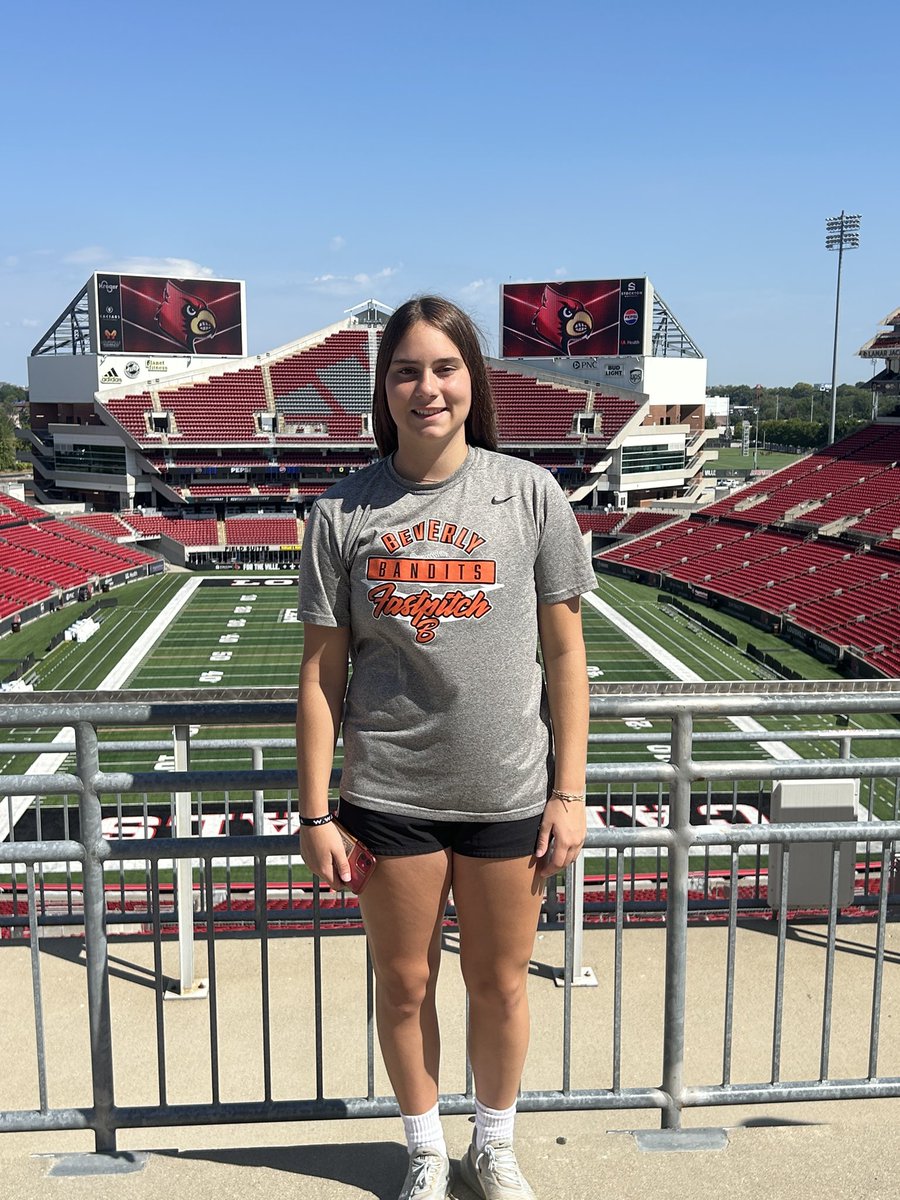Grace King (@graceking2217) on Twitter photo Thank you <a href="/LouisvilleSB/">Louisville Softball</a> <a href="/dee11davis/">DeeDee Morris</a> <a href="/UofL_CoachHolly/">Holly Aprile</a> <a href="/GriffJ_13/">Griffin Joiner</a> <a href="/sabbyBsabs/">Bryan Sabatella</a> for such an amazing time this past weekend. I loved being able to see the school and learn more about the softball program. Thank you <a href="/LouisvilleSB/">Louisville Softball</a> <a href="/dee11davis/">DeeDee Morris</a> <a href="/UofL_CoachHolly/">Holly Aprile</a> <a href="/GriffJ_13/">Griffin Joiner</a> <a href="/sabbyBsabs/">Bryan Sabatella</a> for such an amazing time this past weekend. I loved being able to see the school and learn more about the softball program.