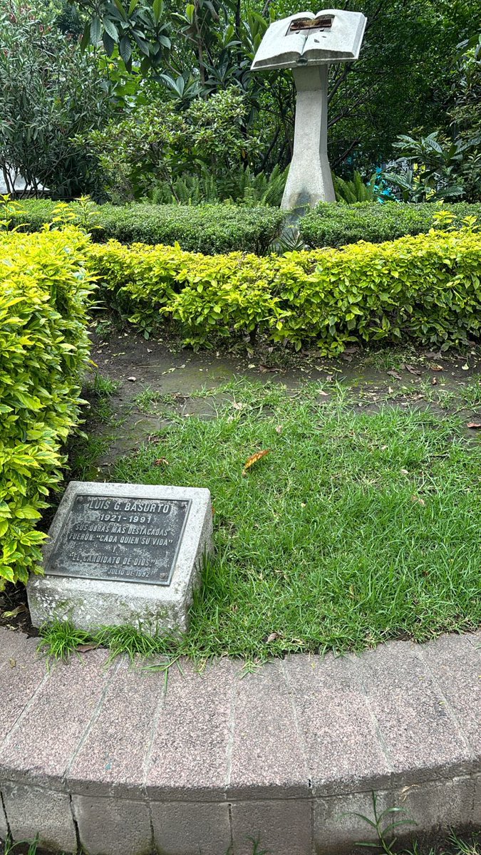 Sjitescucha tweet media