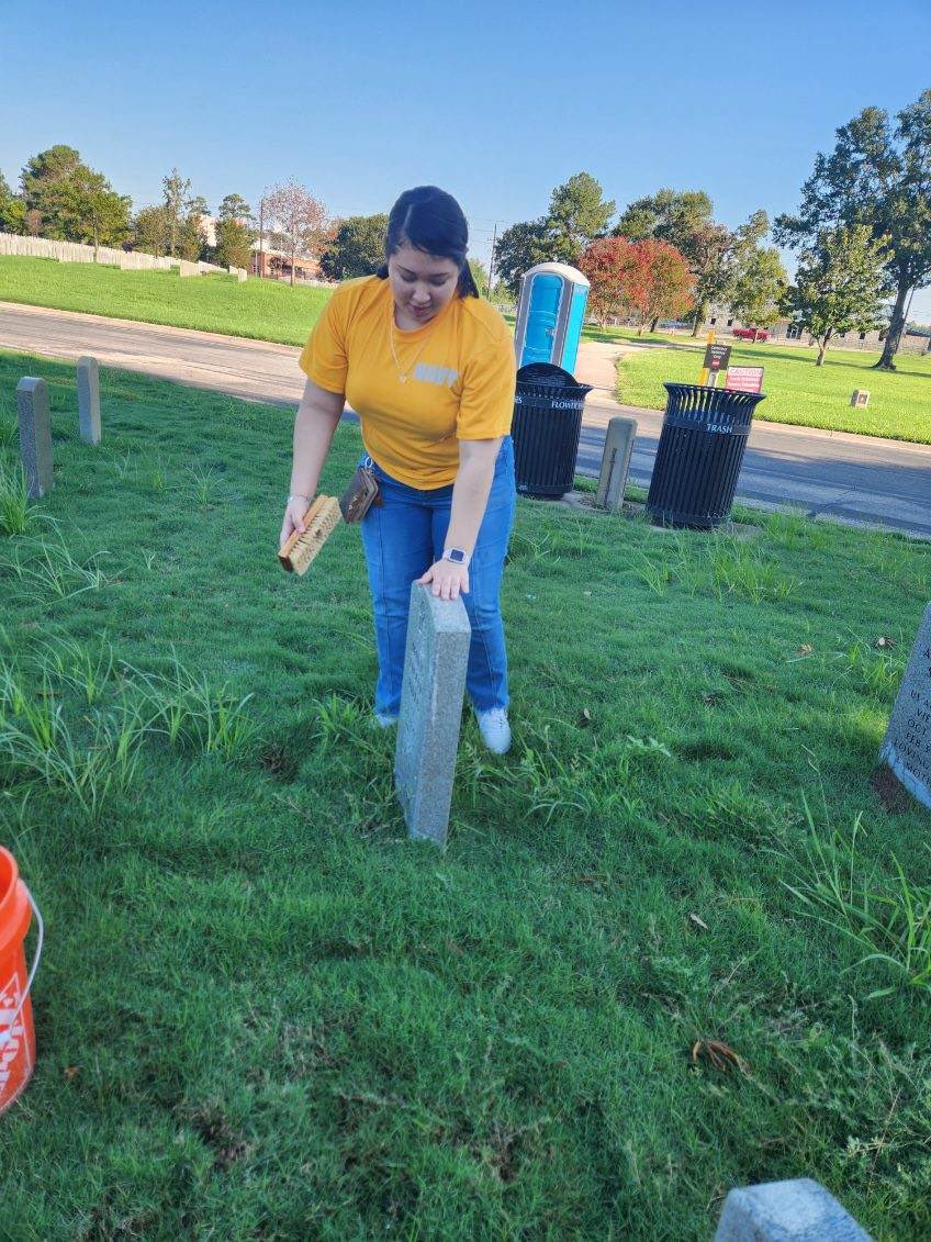 North Forest HS Navy JROTC Cadets participate in 9/11 Day at the Houston National Cemetery. They volunteered their time aligning headstones, cleaning, washing, and picking up trash. Proud of their dedication! #911Day #CommunityService #NFHSNavyJROTC