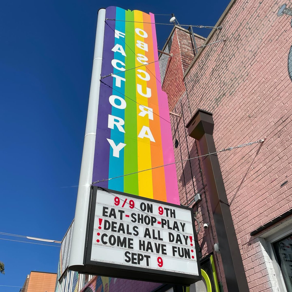 Today's the day! 9️⃣/9️⃣ on 9️⃣th Street!

Enjoy all things 9th Street on 9/9! Join us in celebrating this special pocket of Automobile Alley all day on September 9 with deals from local shops, $9 menu specials, giveaways + more!

factoryobscura.com/events/2024/9/…