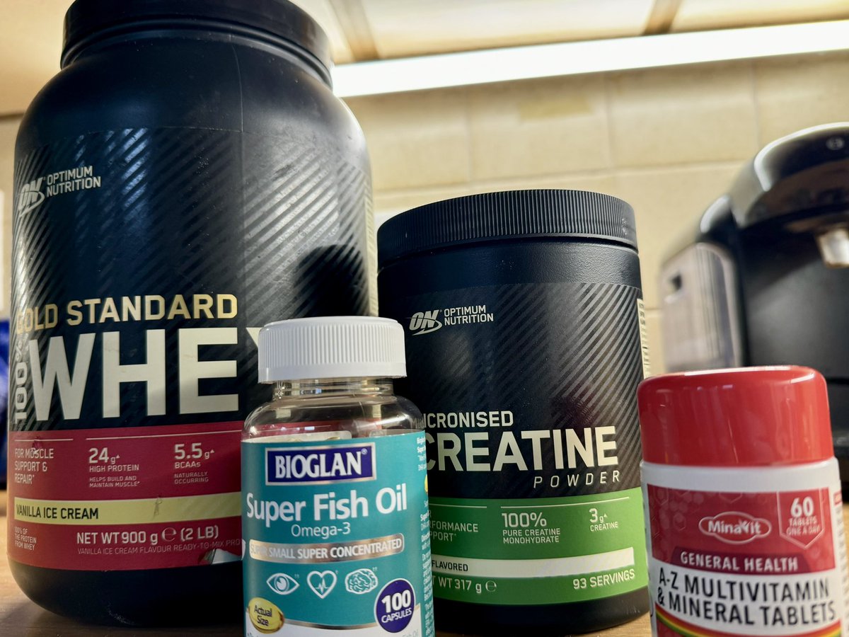 These work for me! 

…started taken them one by one and each time things improved. Best way! 

What do you use? 

#fitness #gym #optimumnutrition #gymrat #bodybuilding #nutrition 
#Supplements