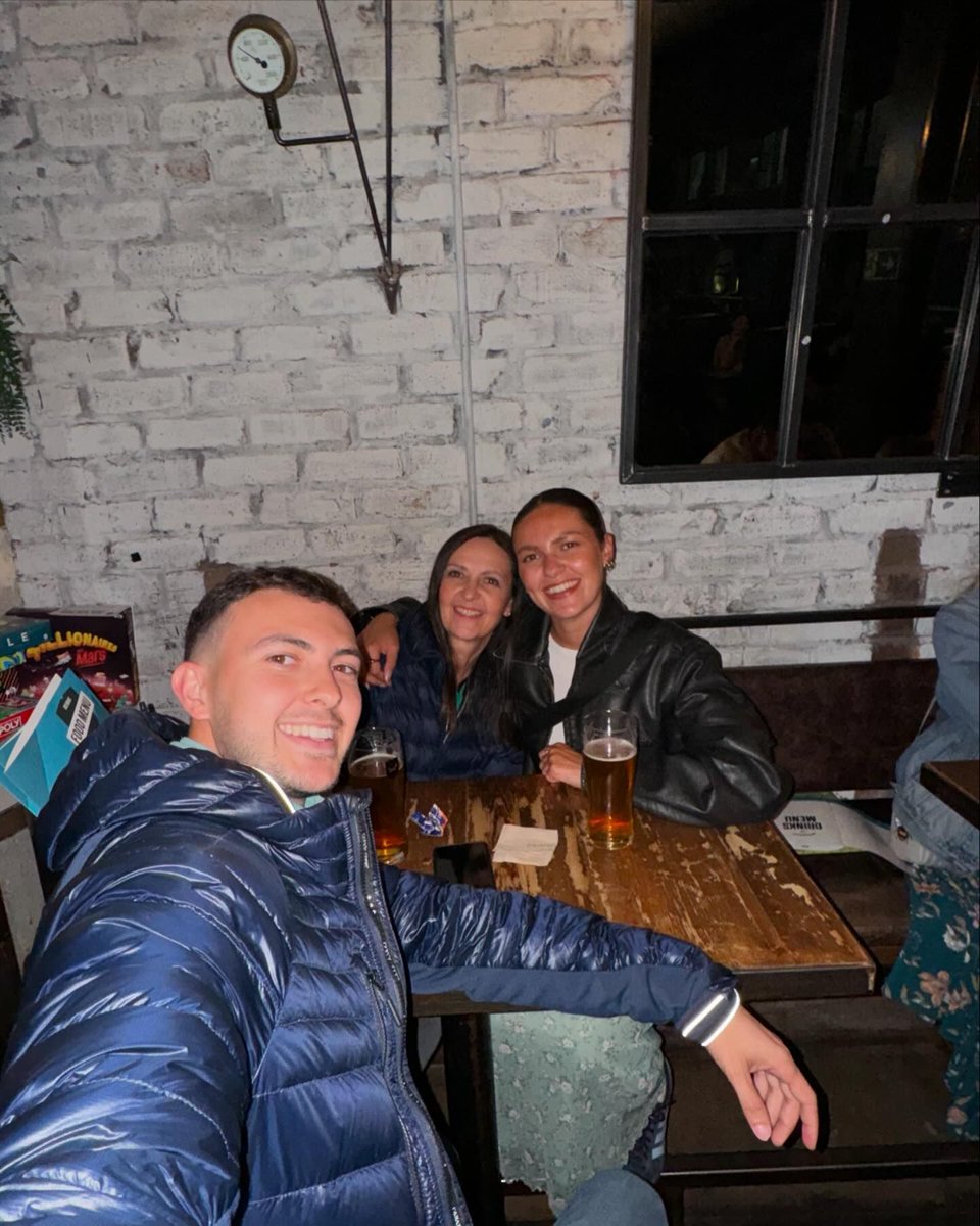 Bow Anderson tweet media