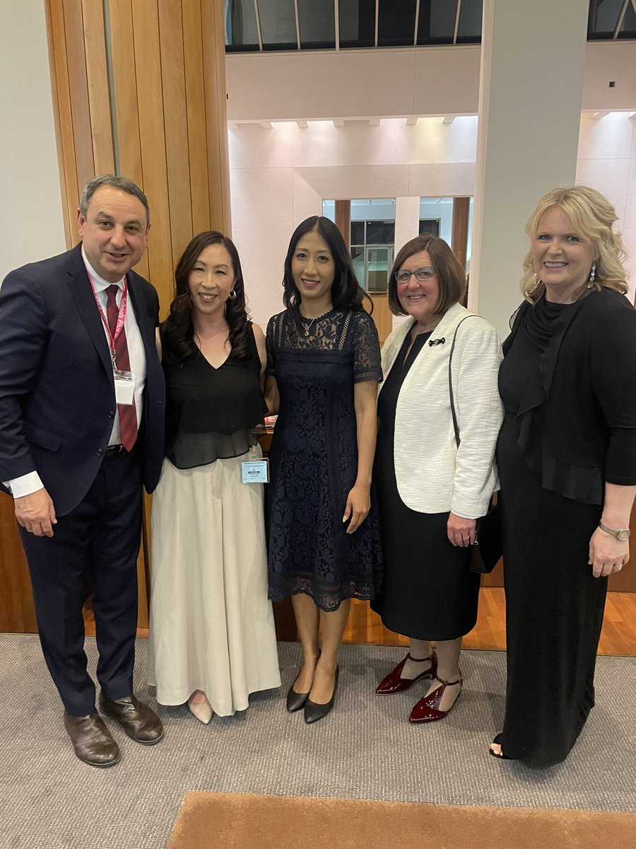 Congratulations to our <a href="/NSWEducation/">NSW Dept of Education</a> staff who are recipients of 2024 Commonwealth Bank Teaching Awards! Well done Cameron Rodgers, Jack Maslen, &amp; Tiffany Wye for receiving the Early Career Teacher Award, as well as Carolyn Wilson &amp; Mai Anh Lu for receiving a Teaching Fellow.
