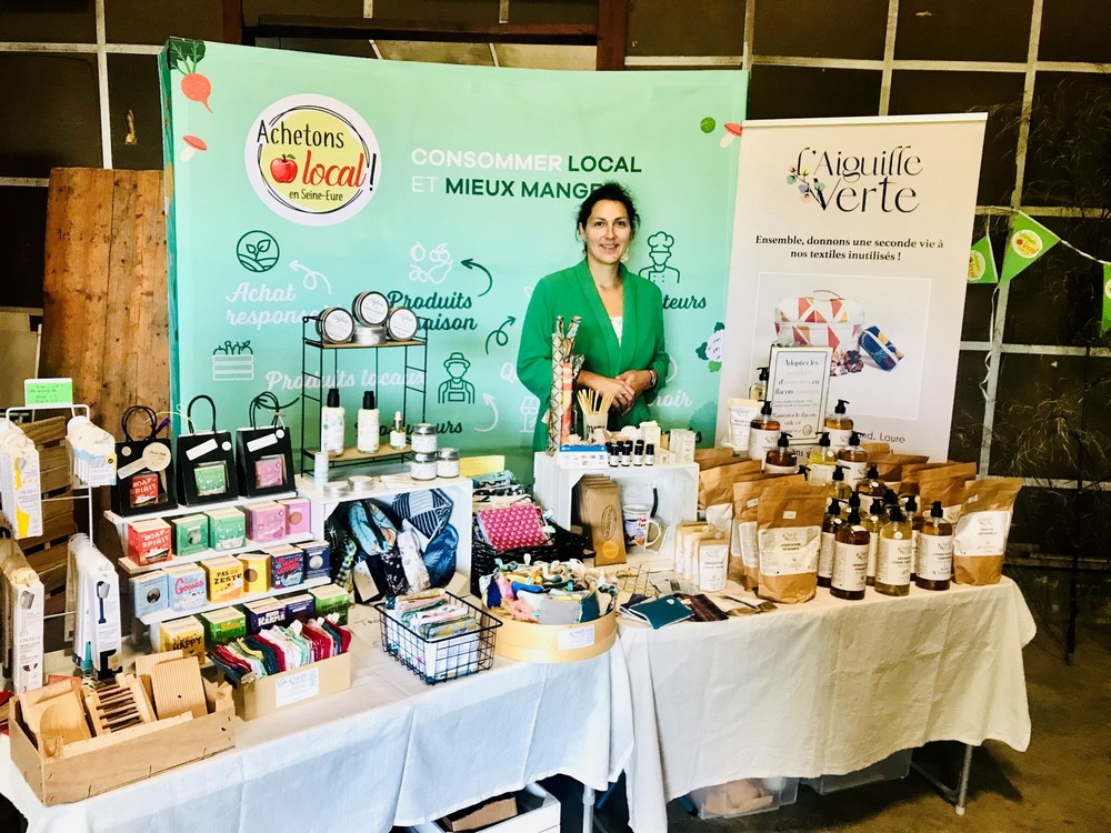 presse_30's tweet image. L'Agglo Seine-Eure a organisé le premier marché de producteurs du réseau Achetons Local - #lemesniljourdain
#marchélocal #achetonslocal #agriculture #eureagricole #eure #Normandie