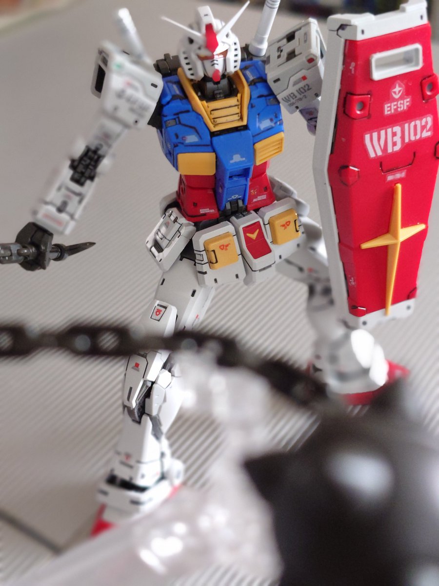 Ren20081210's tweet photo. #RGガンダムver2
こっちも完成。凄いの一言。これは一度組む価値はあります。武器セットもイイ感じ。
#ガンプラ
#ガンプラ好きな人と繋がりたい 
#ガンプラは自由だ 
#ガンプラの画像貼るとRTされると聞いて https://t.co/ijDOL38Z55