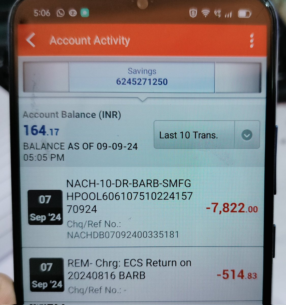 Aishabelleza007's tweet photo. @SMFGGrihashakti This is not very sad to tell you that you guys are scammers ....
How is it possible to cut at the same time EMI or ECS charge on the same days ... This is not a glitch 
This is a scam .... @jagograhakjago 
@RBI ....since 2017 this is hard core money for consumers.. https://t.co/y314iQED5r