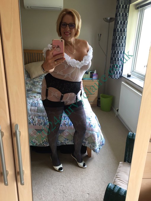 Watch Curvy Claire's leaked NSFW photo on TwXstars