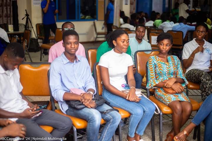 mhaamhe_adwoa's tweet photo. Some pictures from the #CleanAirGhana session at Barcamp Cape Coast 2024. Organized by @Barcampghana @BcCapeCoast https://t.co/uech5EZuCi