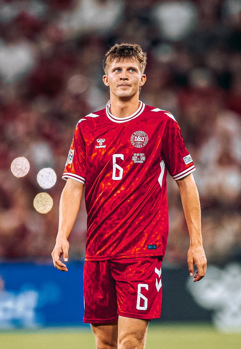 🤩 DEBUT 🤩

📸 <a href="/dbulandshold/">Fodboldlandsholdene 🇩🇰</a>