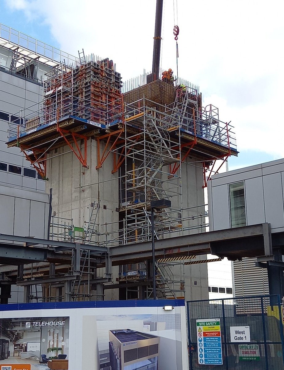 Our team in London are making great progress on our very prestigious Telehouse Europe project. The cores are progressing well and will be completed over the next few weeks. The new Admin Building is being completed in Telehouse Europe’s London Docklands data centre campus.