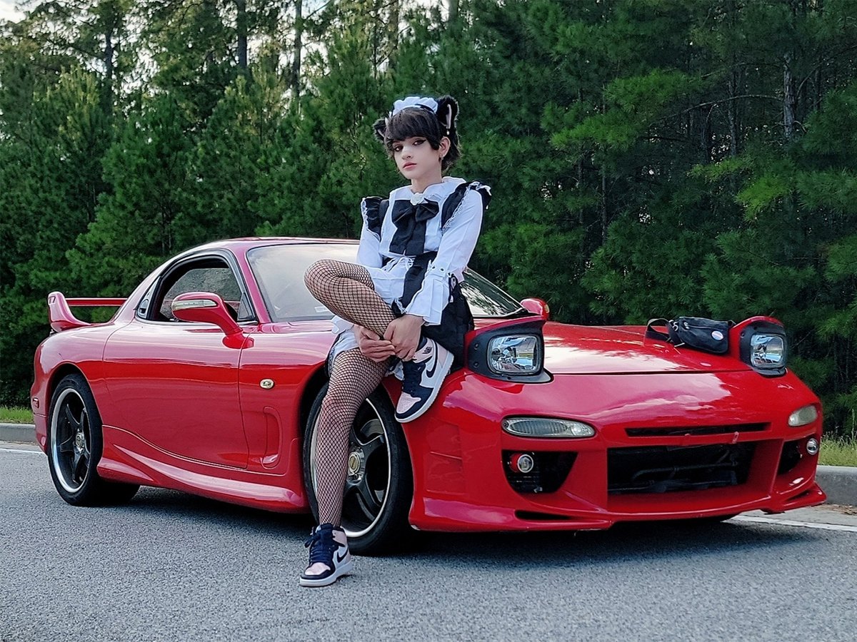 trappychan's tweet photo. on the subject of maid outfits and cars https://t.co/oZQVWKC8XI