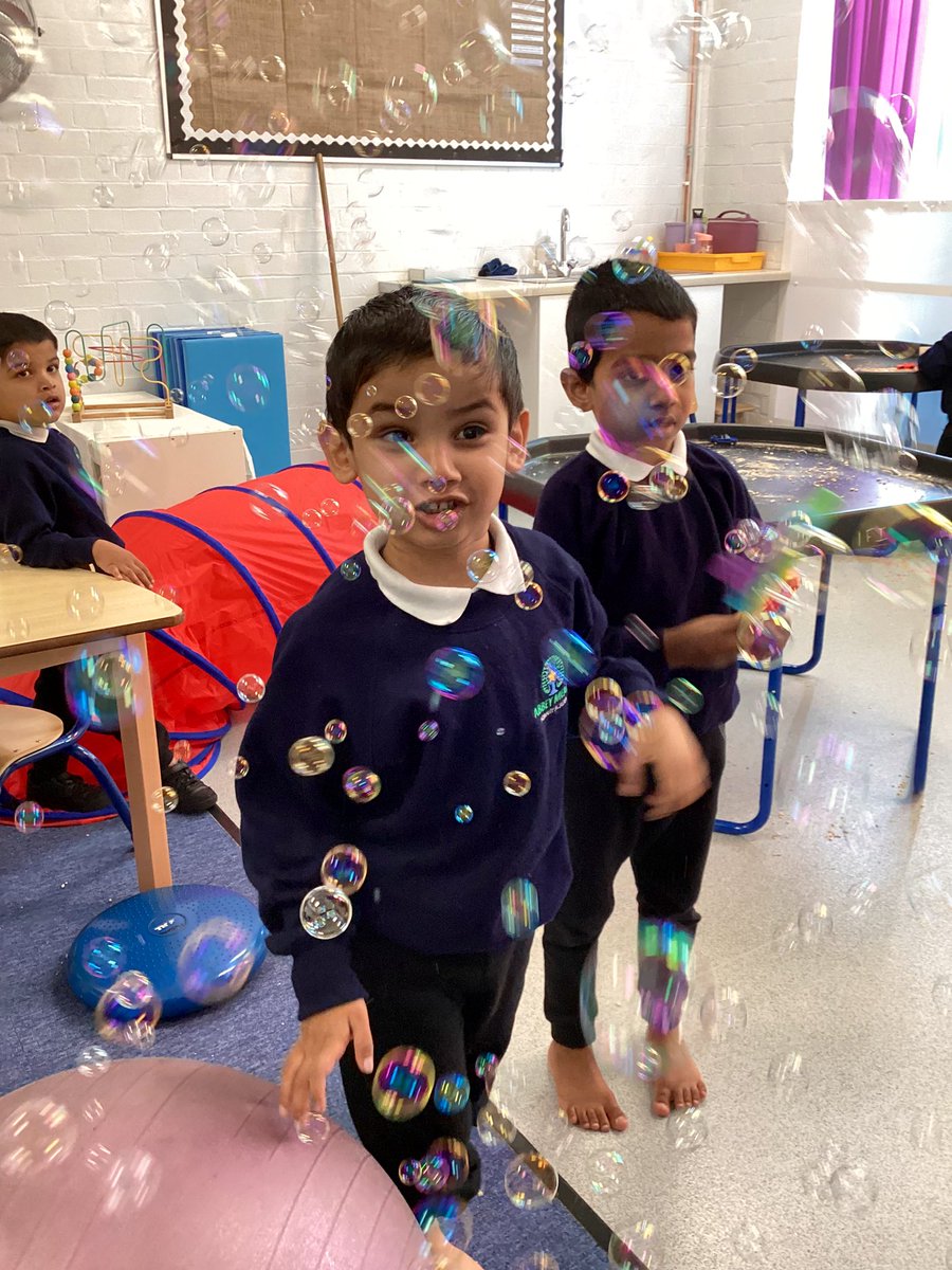 Miss Ingham tweet media