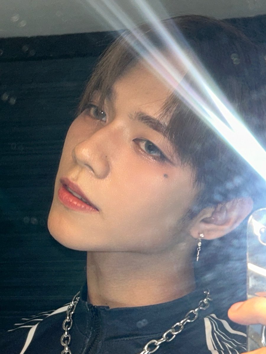 pluus_official's tweet photo. [🐶]

i love you all so much! always :))

#PLUUS #AlwaysPLUUS #PLUUSJL #ZUPDate #everydayPLUUS #SUM https://t.co/PgQJbz3G34