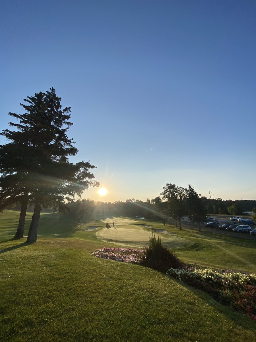 picture perfect morning for the first tournament of the season