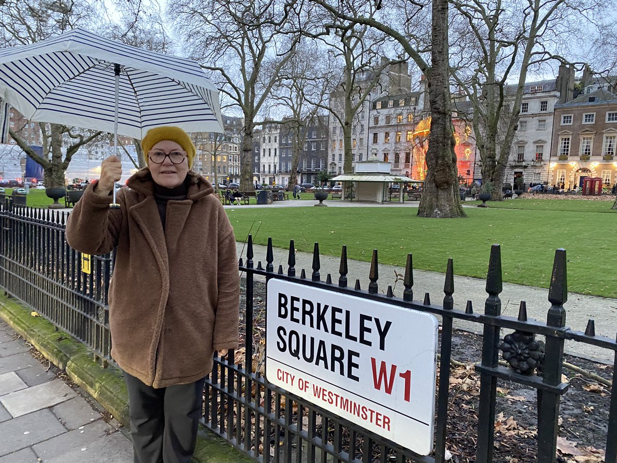 johnvsinisgalli's tweet photo. @theoldbuilding #BerkeleySquare 
@visitlondon 
@berkeleysqrs https://t.co/kQnTeZWXUa